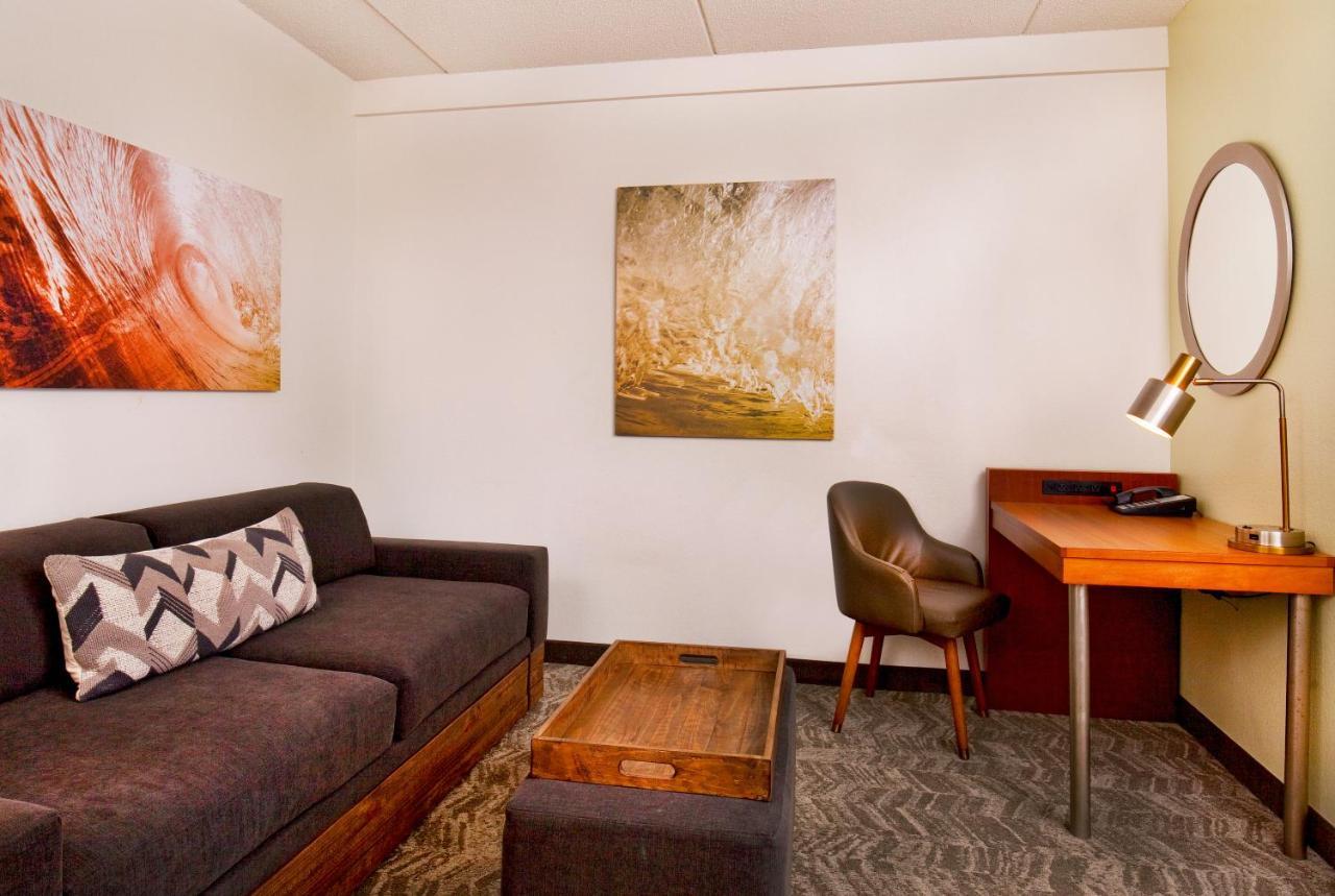 Springhill Suites Chesapeake Greenbrier Eksteriør billede