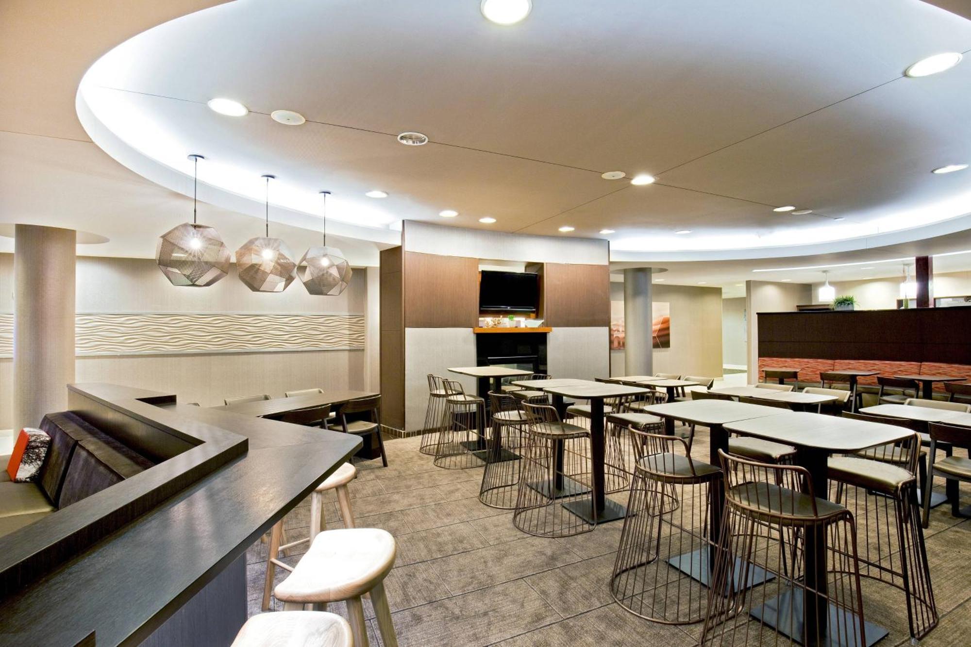 Springhill Suites Chesapeake Greenbrier Eksteriør billede