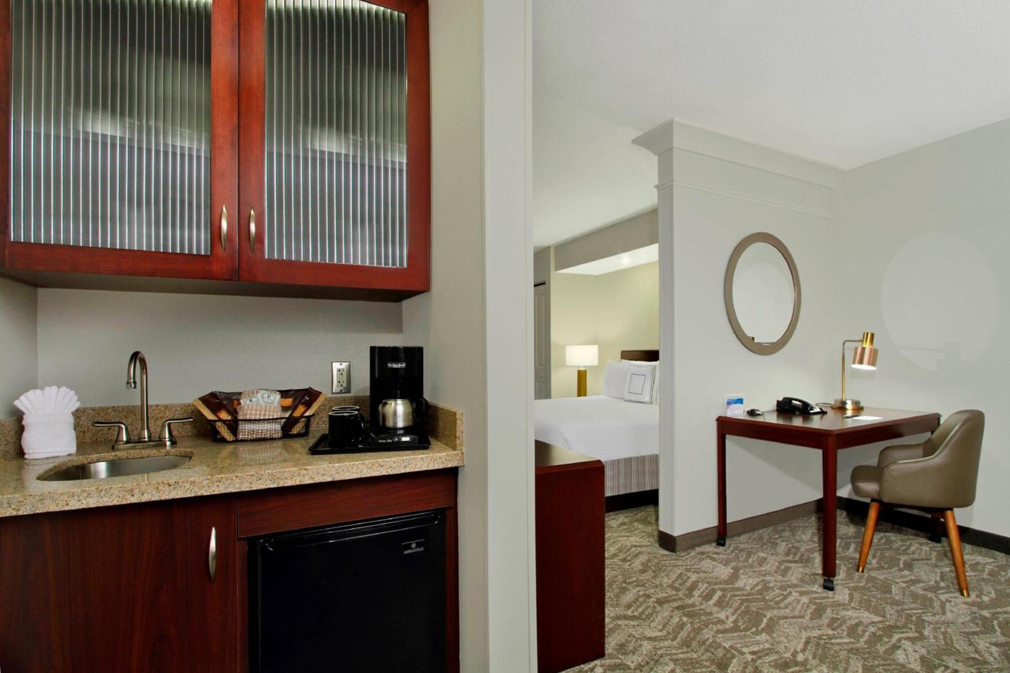 Springhill Suites Chesapeake Greenbrier Eksteriør billede